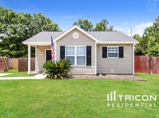 209 Oakpointe Dr, Lexington, SC 29072