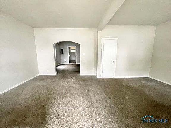 4th image of 1411 Colton St
