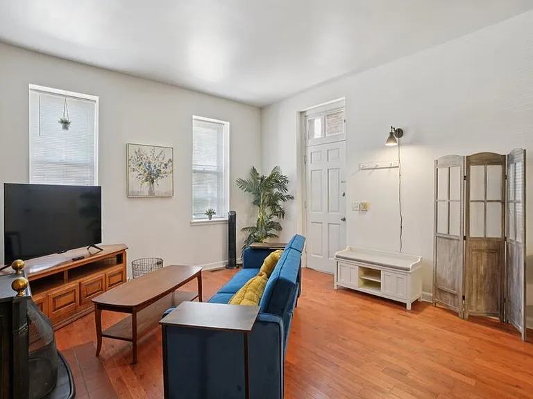 1014 Russell Blvd #B — Photo 24