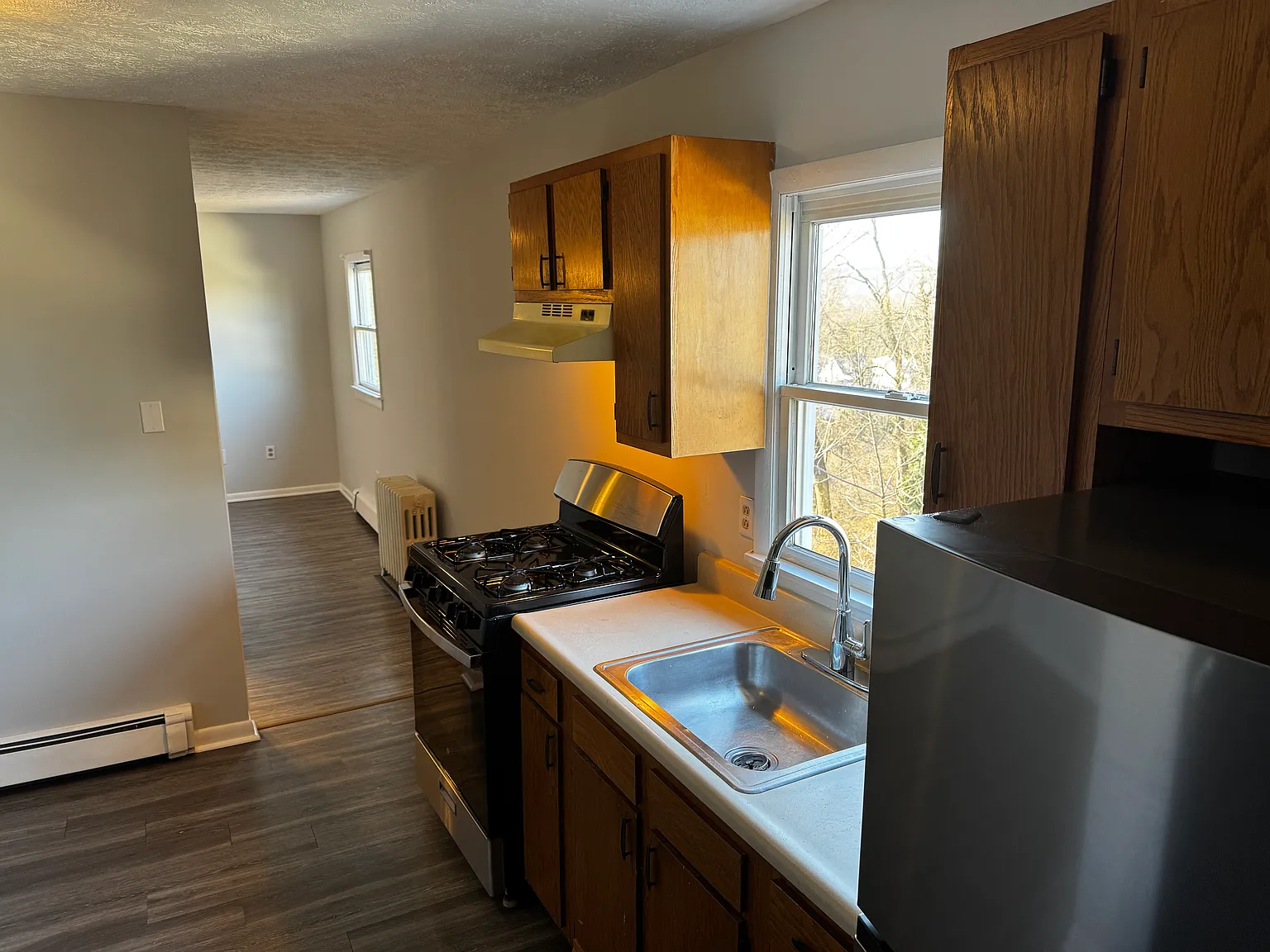 701 Grand Ave — Photo 1