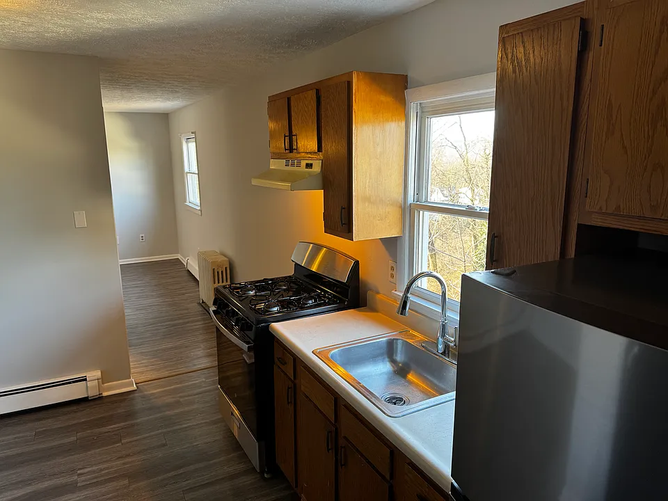 701 Grand Ave #1C