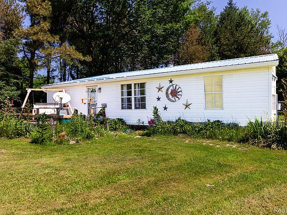 2nd image of 38 S Force Rd