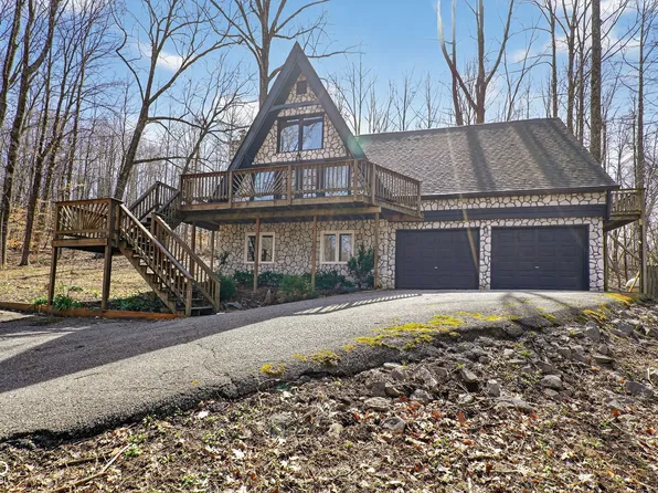 4523 E Parkwood Dr, Martinsville, IN 46151