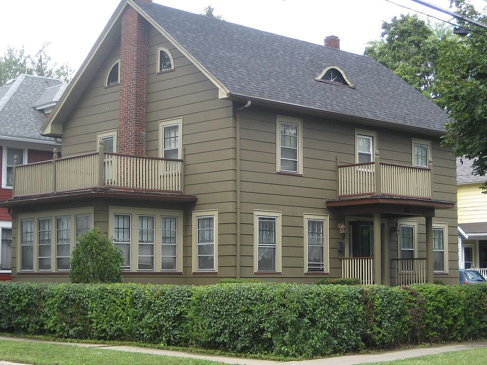 217 Washington Ave