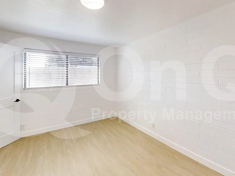 1840 W Thomas Rd #14 — Photo 10