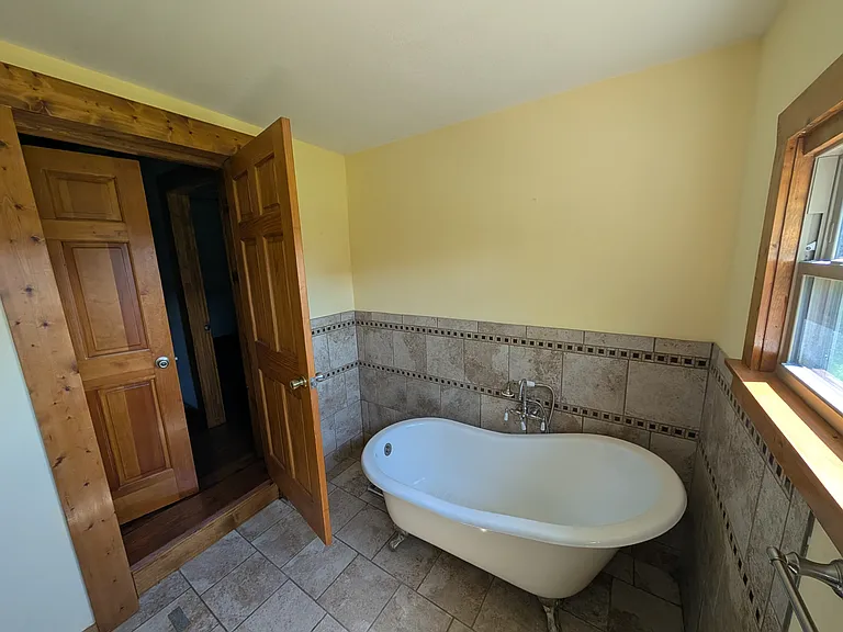 905 Fretz Rd — Photo 13