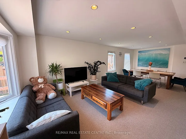 2197 Munns Ave — Photo 21
