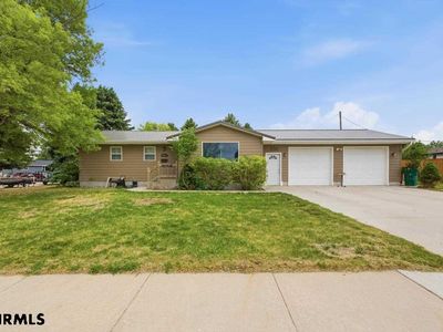 1805 Bluff View Dr, Gering, NE, 69341