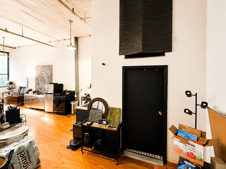 9 White St #105 — Photo 9