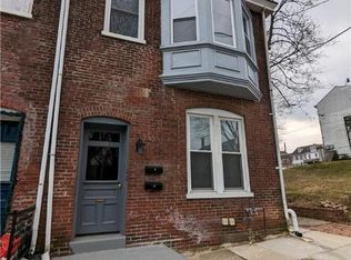 136 S 8th St FLOOR 2, Easton, PA 18042