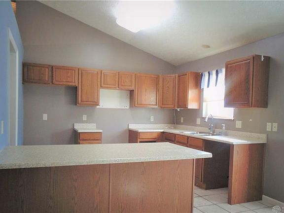 5th image of 1095 Park Glen Dr
