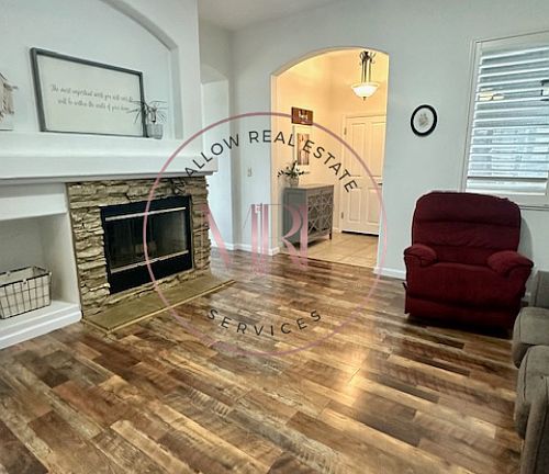 4th image of 1676 Presidio Way