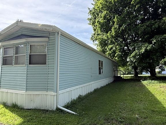 4th image of 13 Orange Grove Dr