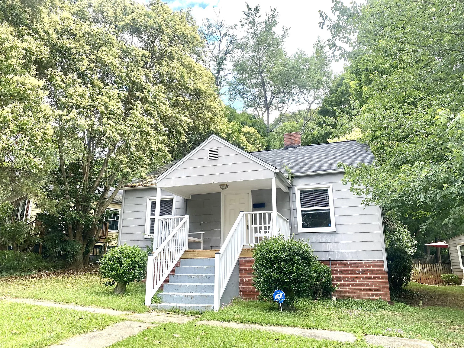 2405 Hoyt Street - 1 — Photo 1