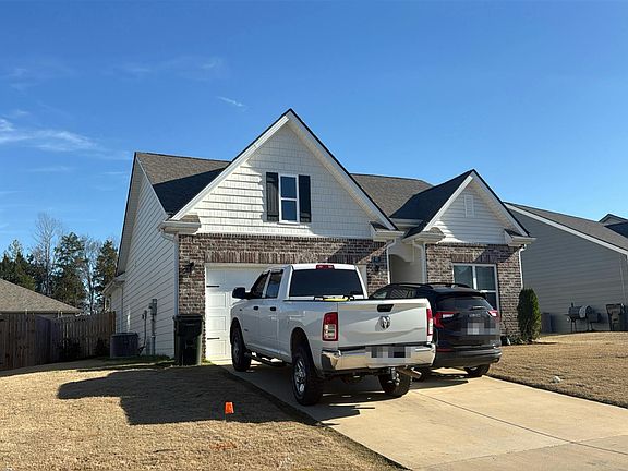 3rd image of 40 Witherspoon Dr