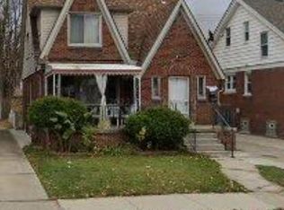 6866 Hartwell St, Dearborn, MI 48126