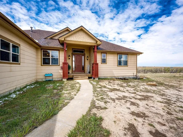 14325 Watson Circle, Bennett, CO 80102
