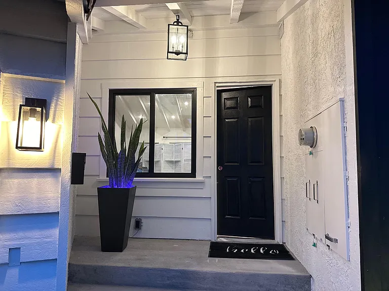 517 W Baseline Rd #B — Photo 3