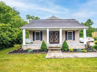 18 Chapel Rd, Amelia, OH 45102