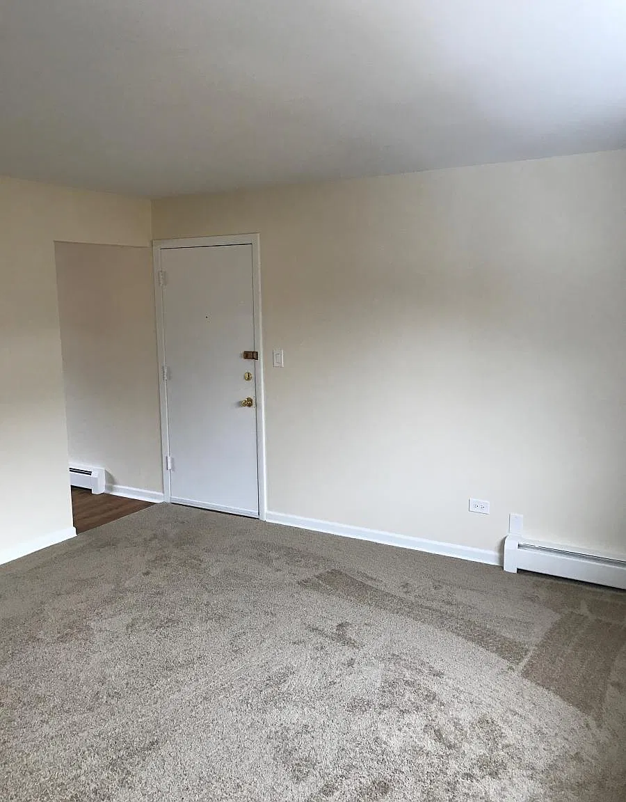2 bed, 700 sqft, $1,550 — Photo 4