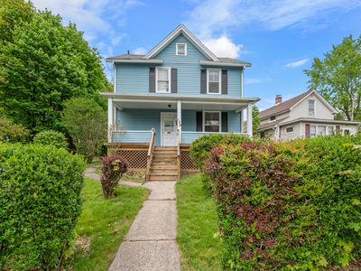 139 Oak Street, Meriden, CT, 06450