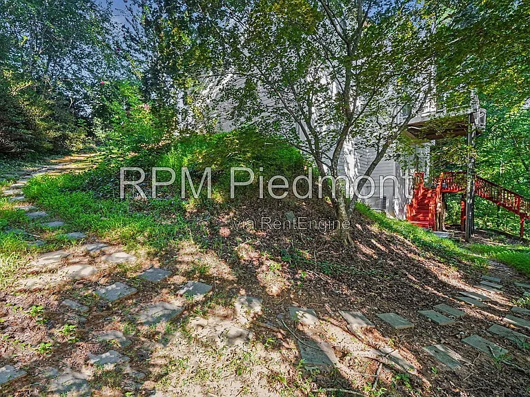 550 Claudel Ct SW — Photo 27