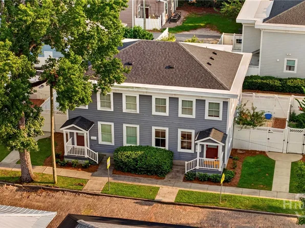 105 W 31st Street, Savannah, GA 31401
