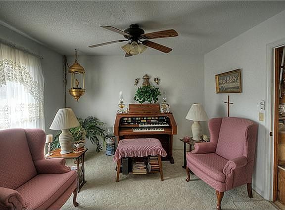 Home for Sale in Christiana, Tennessee $327,000