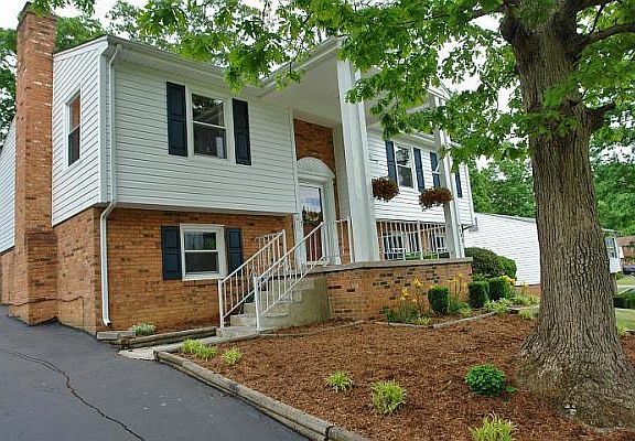 5th image of 5533 Sweetfern Dr
