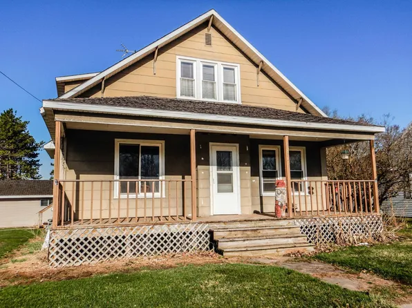 3037 County Rd S, Pound, WI 54161