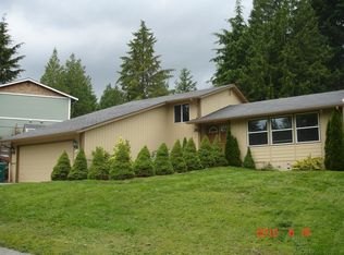 502 NE Valley Oak Dr, Bremerton, WA 98311