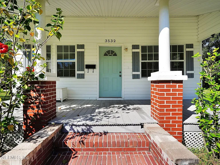 3532 Fleet St — Photo 2