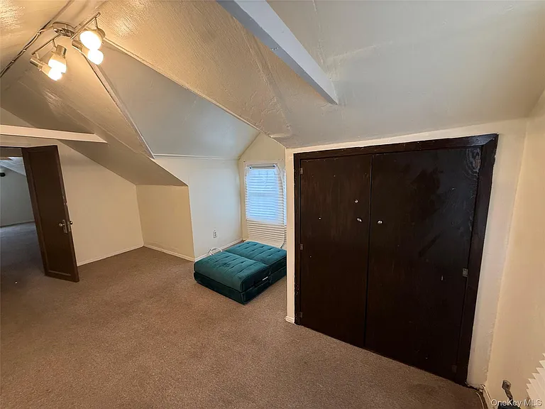 730 Cottage St — Photo 22