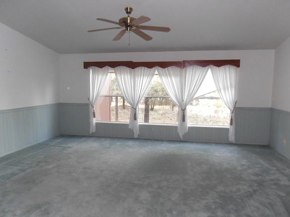 Additional Living Room