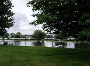 320 Gilliam Dr S, Warsaw, IN