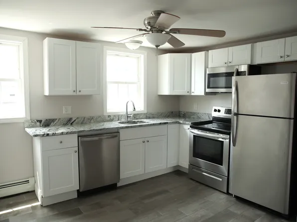 25 Candace St Floor 3, Providence, RI 02908