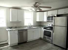25 Candace St, Providence, RI