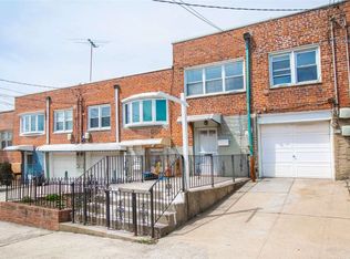 2242 128th St, College Point, NY 11356