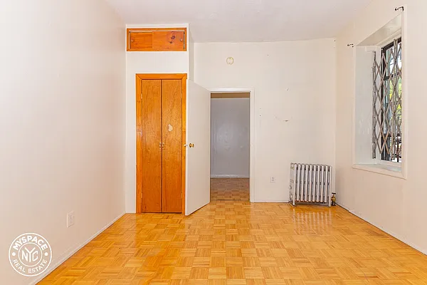 Rented by MySpaceNYC | media 16