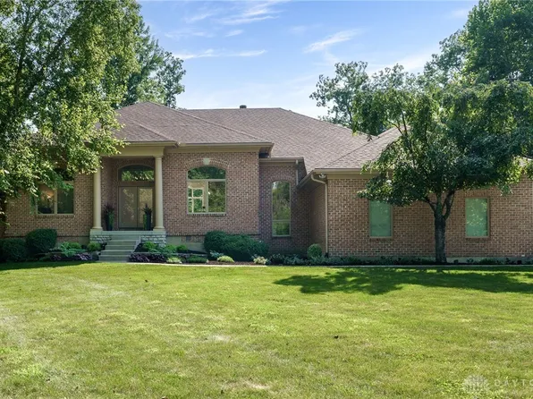 8551 Sycamore Trails Dr, Springboro, OH 45066