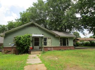 432 Magnolia St, Magnolia, AR 71753