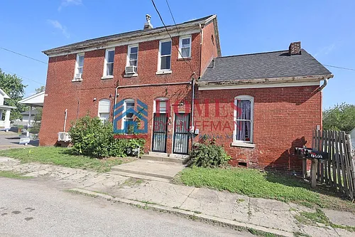 1001 North Governor Street Photo 1