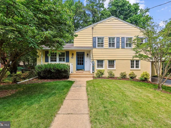 8606 Cyrus Pl, Alexandria, VA 22308