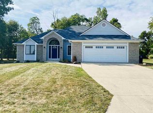 10115 Calverton Pass, Fort Wayne, IN