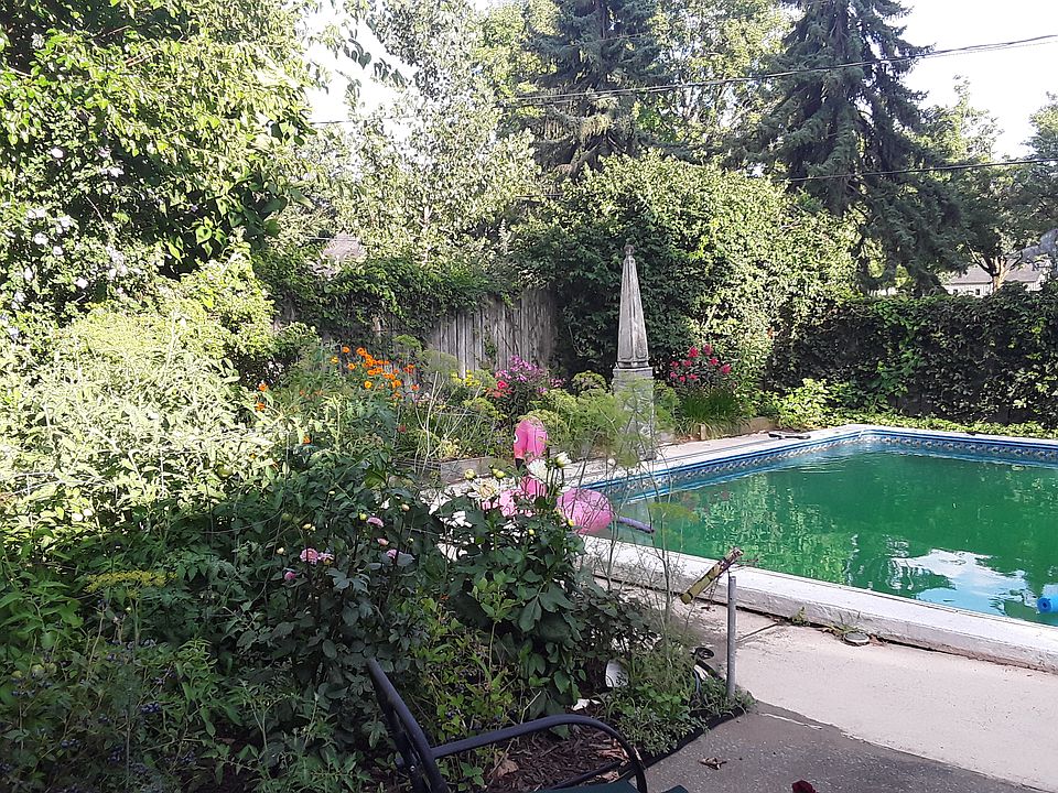 1st image of 128 5th Ave
