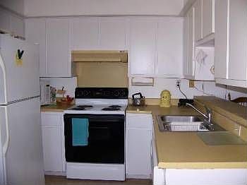 2nd image of 6935 Sunlight Dr