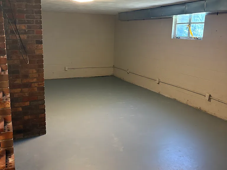 2446 Branch St #1 — Photo 13