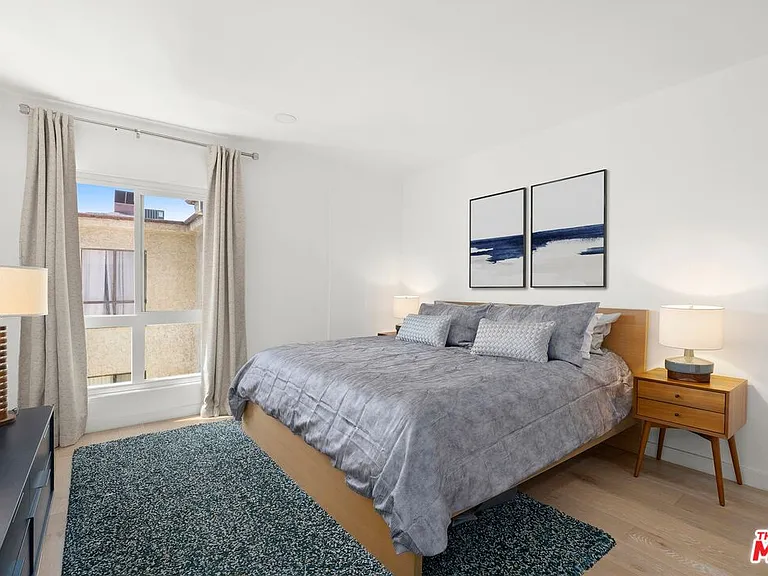 7300 Franklin Ave #554 — Photo 13