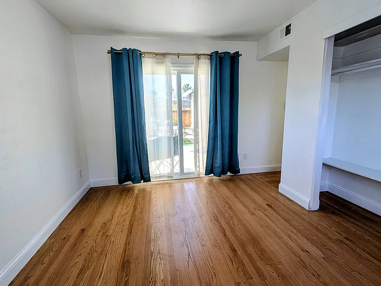 2231 Kenworthy Way — Photo 24