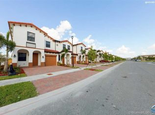 10399 NW 89th Ter, Doral, FL 33178
